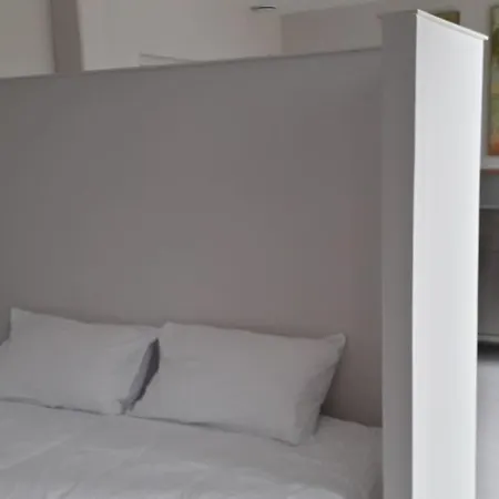 B. Apartman La Baule